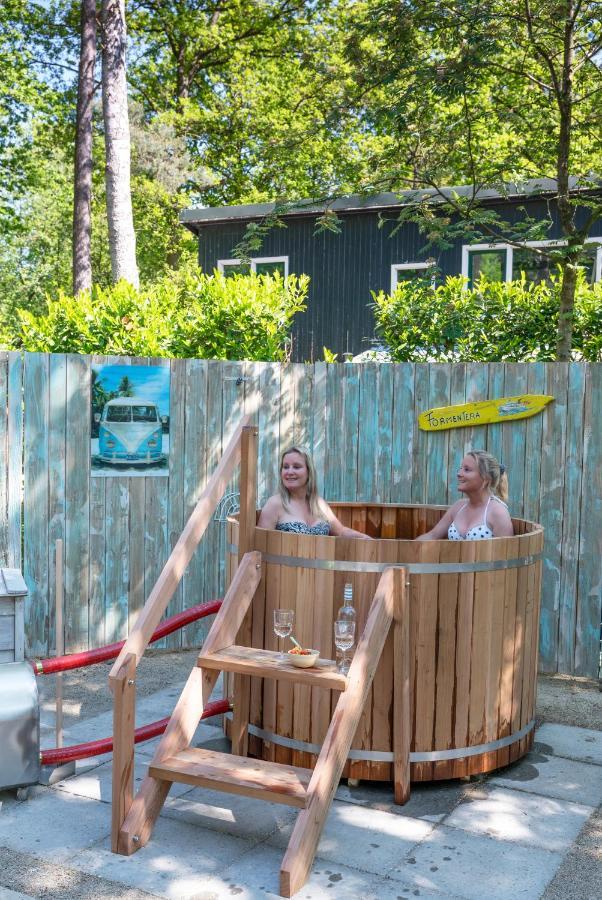 Zen-Bungalow No 2 Met Sauna En Hottub Rheezerveen Kültér fotó